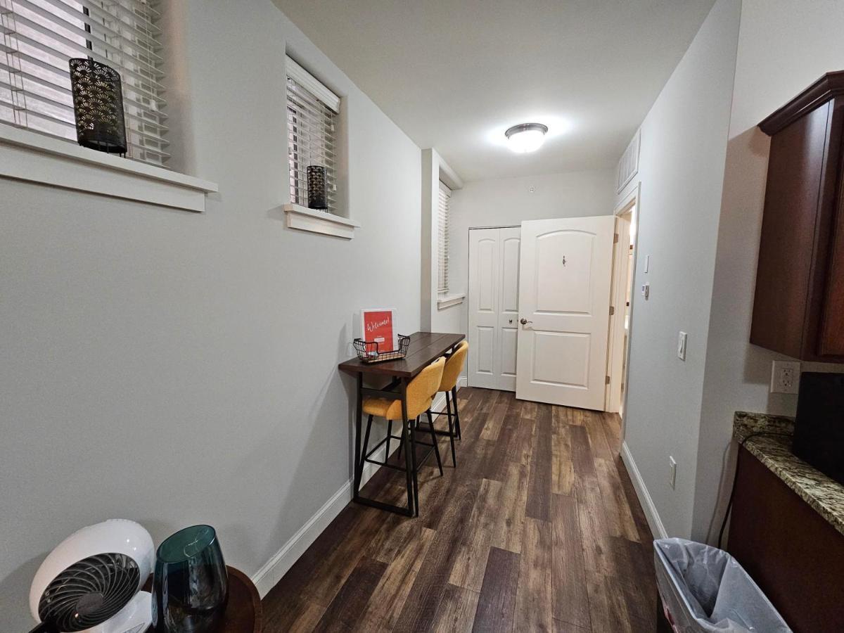 Cozy Studio At The Historic Inman Champaign Luaran gambar